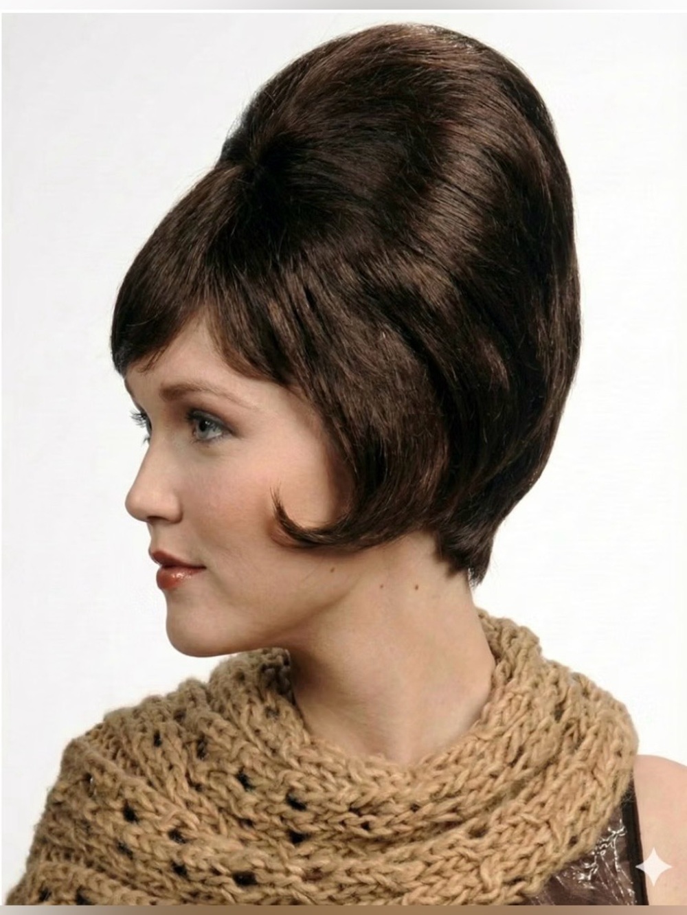 Beehive Retro 60s Wig, Elegant Vintage Hairstyle, Adjustable Cap. Costume Wig